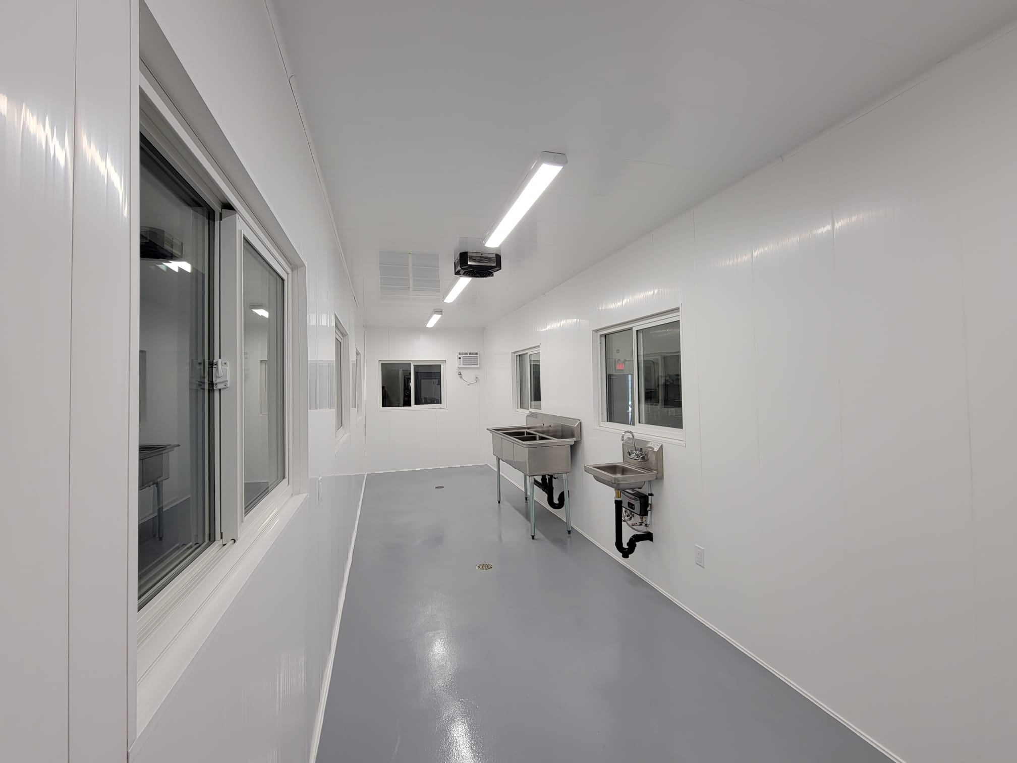 Food Processing Unit With Walk in Cooler - Container Tec Pty Ltd