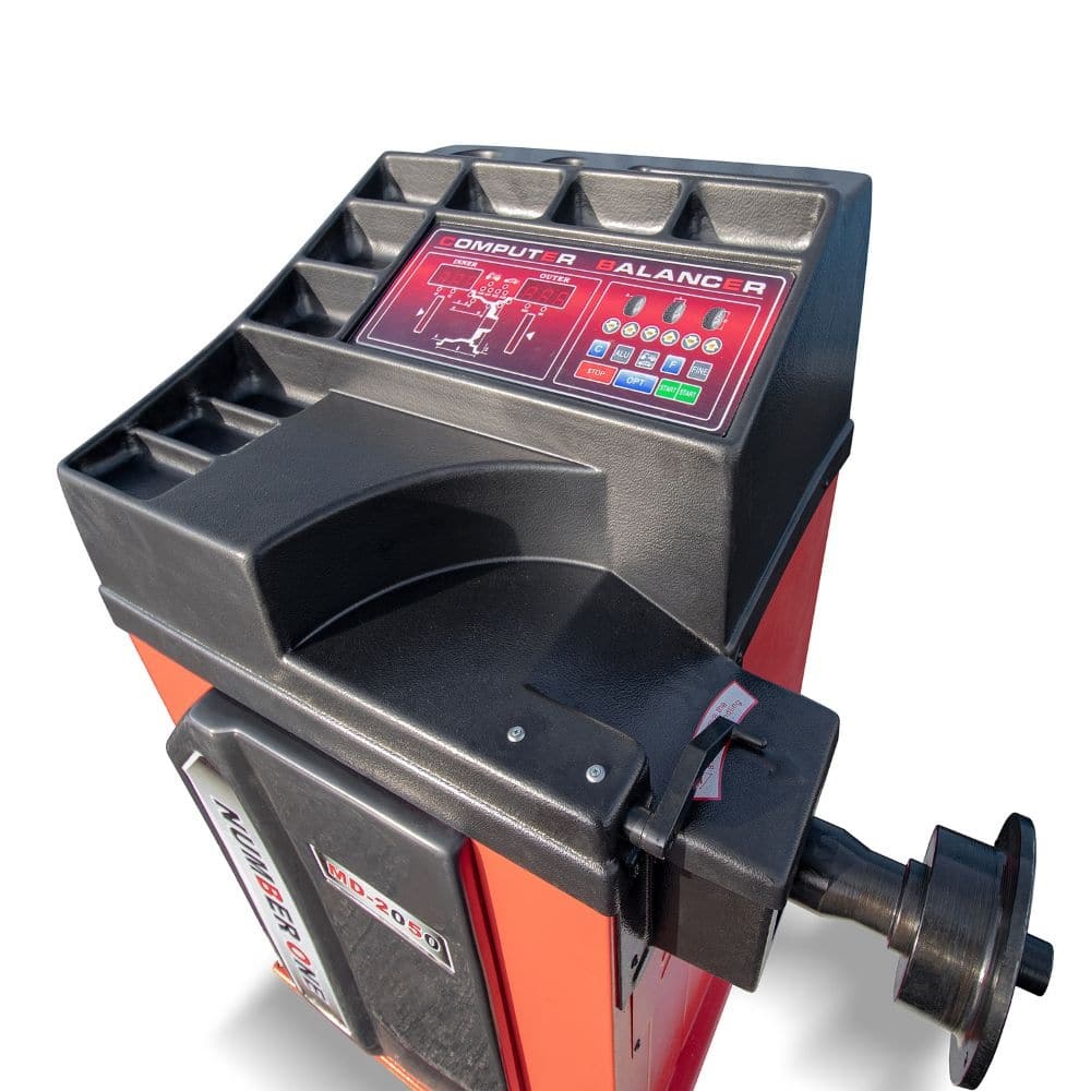 M&B | Wheel Balancer - Container Tec Pty Ltd