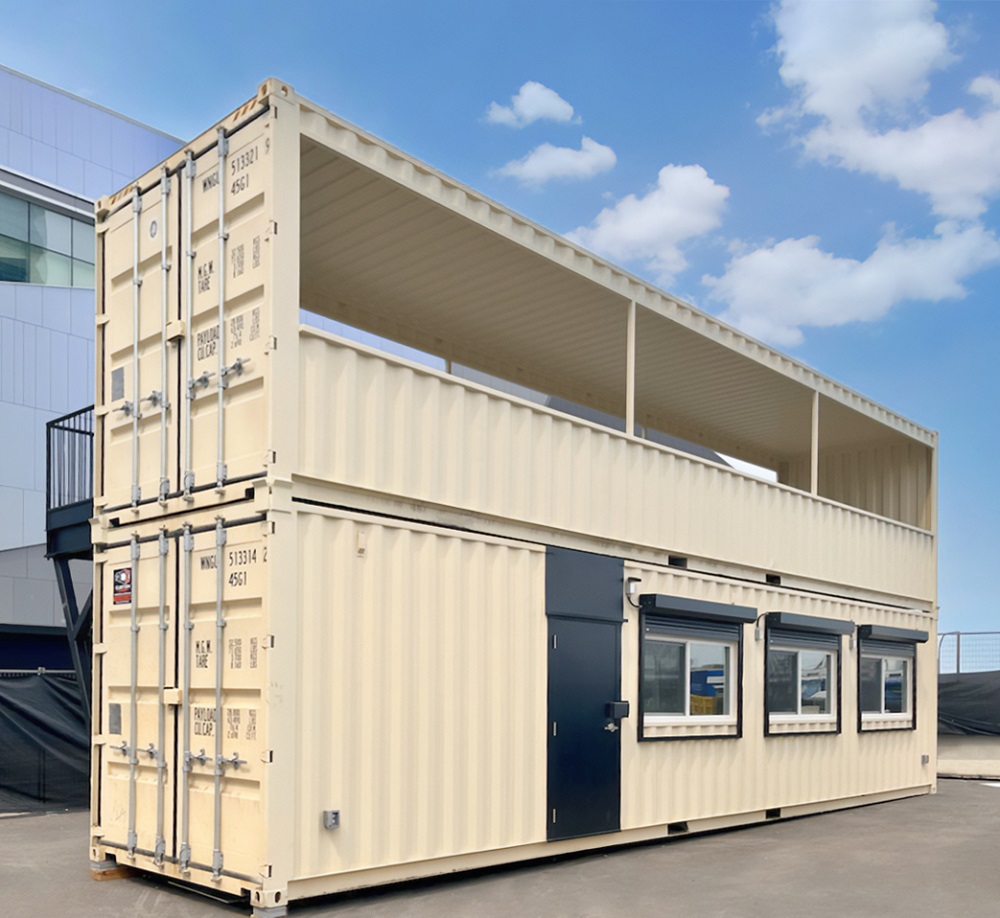 40’HC VIP Area with Patio for the Oilers - Container Tec Pty Ltd
