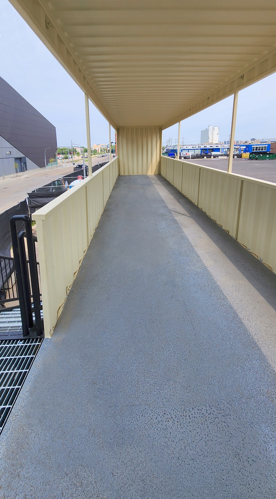 40’HC VIP Area with Patio for the Oilers - Container Tec Pty Ltd