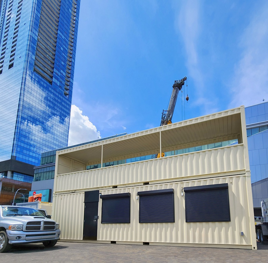 40’HC VIP Area with Patio for the Oilers - Container Tec Pty Ltd